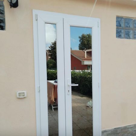 B&B Civitavecchia La Casetta Con Giardino エクステリア 写真