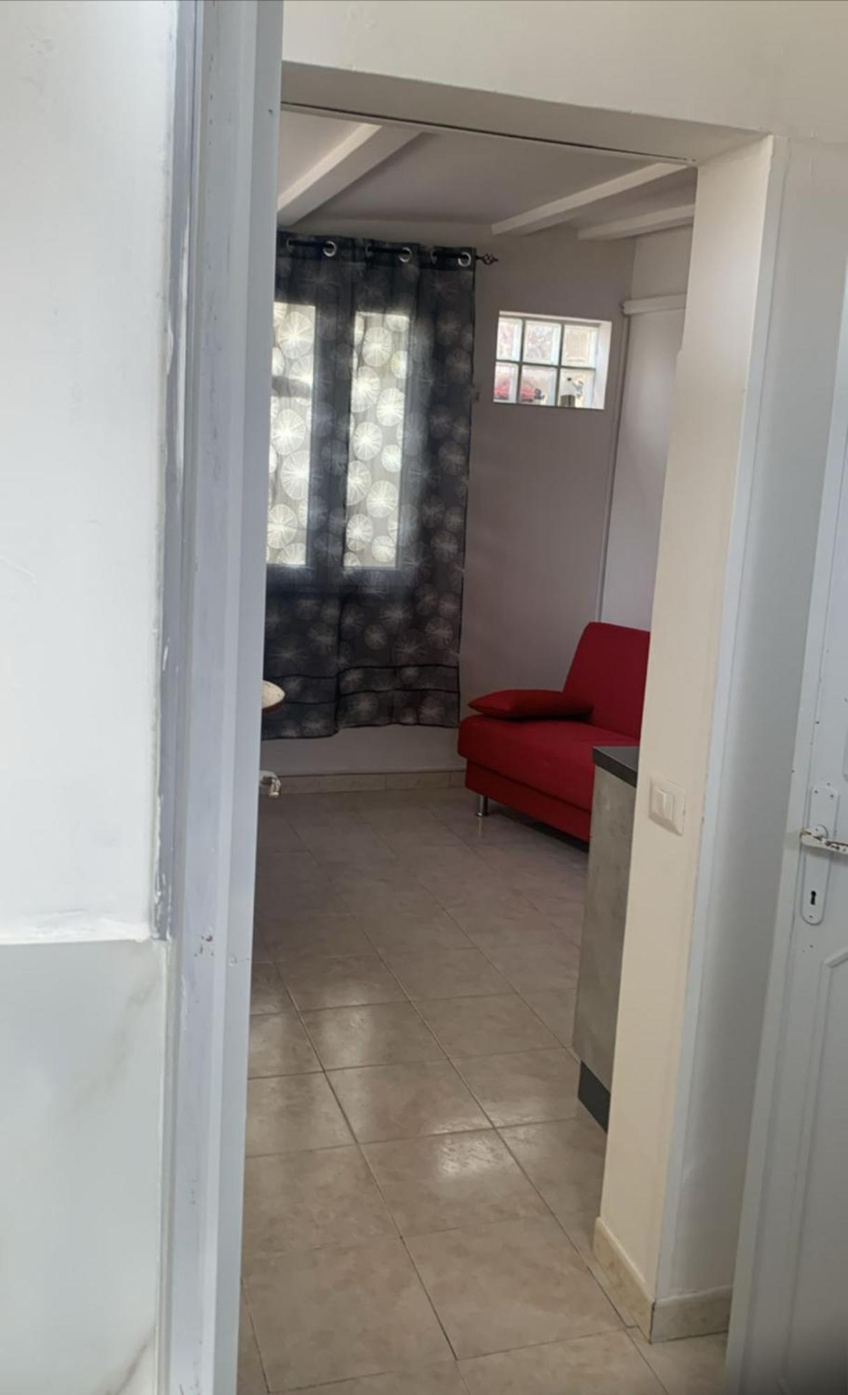 B&B Civitavecchia La Casetta Con Giardino エクステリア 写真